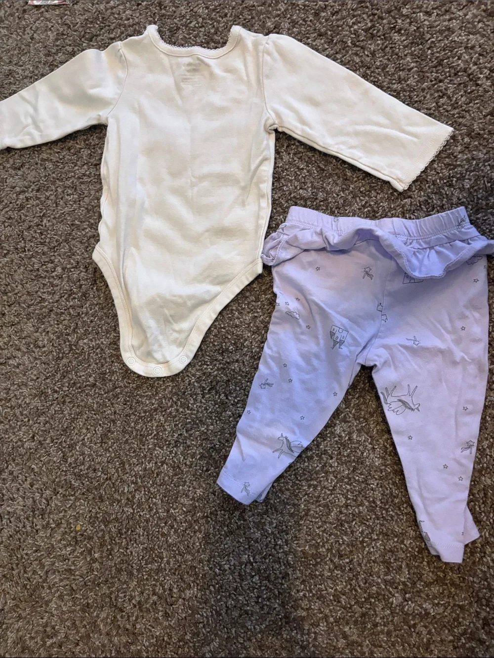 Set of 5 Baby Girl Carter’s Outfits